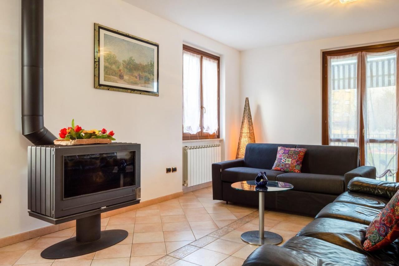 Casa Del Giardino Bright Apartment Bastia Umbra Exteriör bild